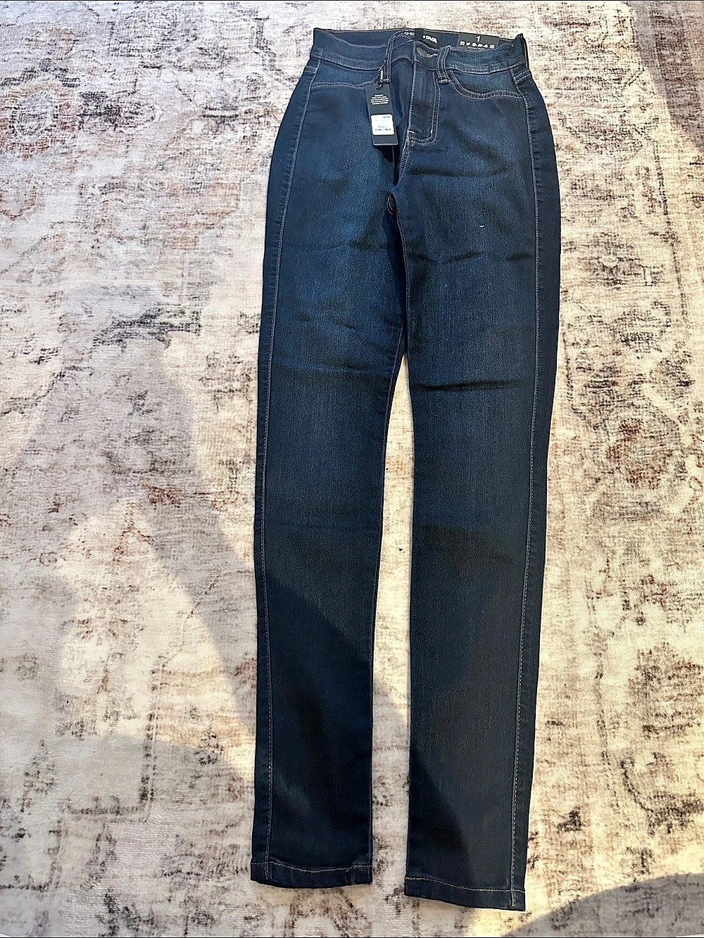 Fashion nova  Women's Skinny Jeans in Blue NWT